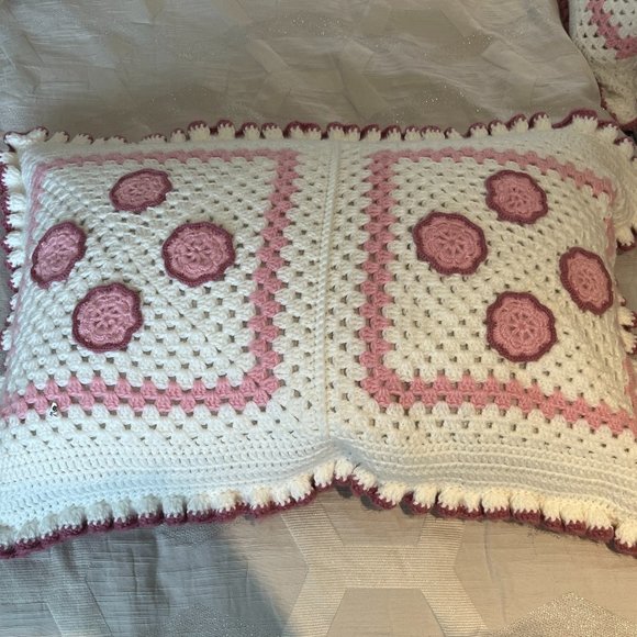 Crocheted Pillow Shams Handcrafted 32 1/2" x 22" Beautiful! King Size - Picture 5 of 9